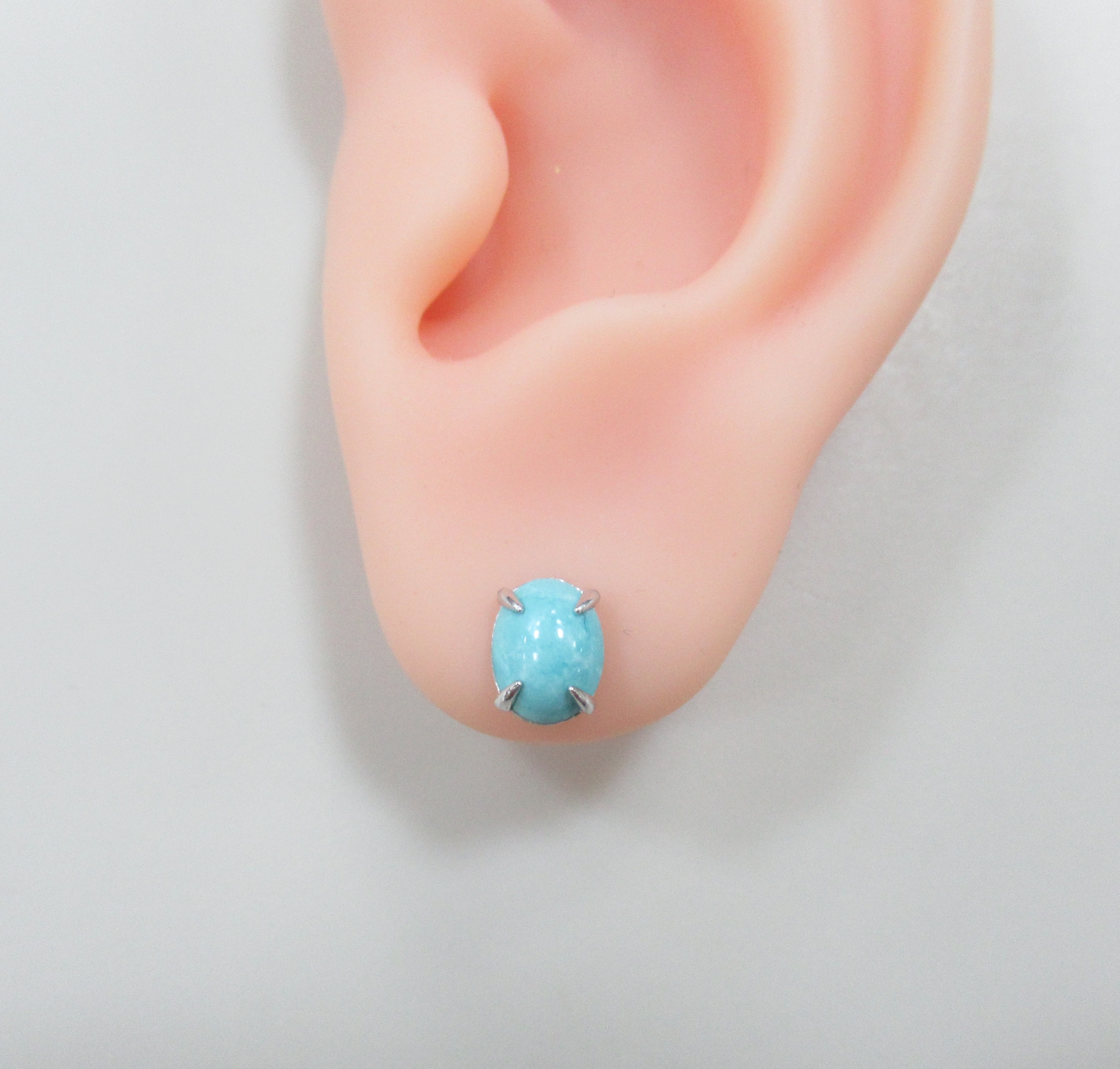 Серебряные серьги-пусеты с бирюзой